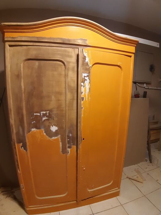 Stolik Szafa do renowacji