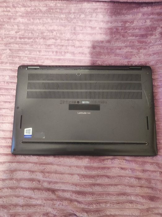 Продам ноутбук Dell Latitude 7410