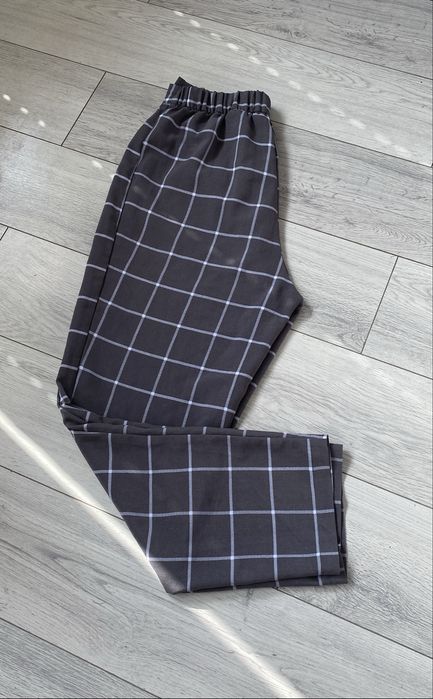 Dlugie spodnie szare w blekitna krate H&M 36-38