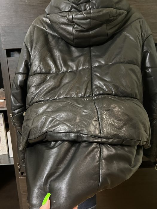 Кожаный пуховик ,куртка