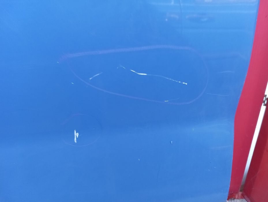 Двері бокові ліві Рено Трафік 2 Опель Віваро Дверка зсувна левая