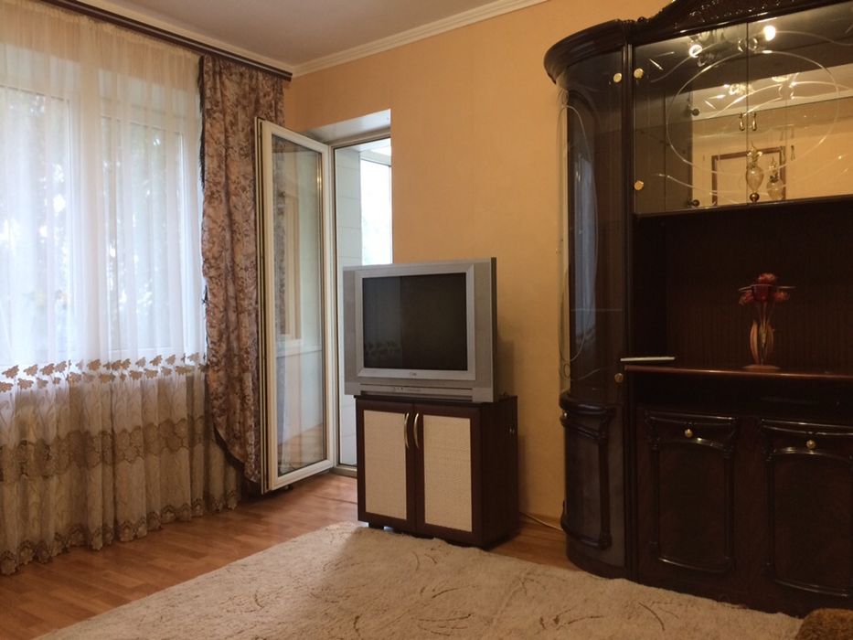 2х кімнатна квартира з чудовим виглядом на місто)