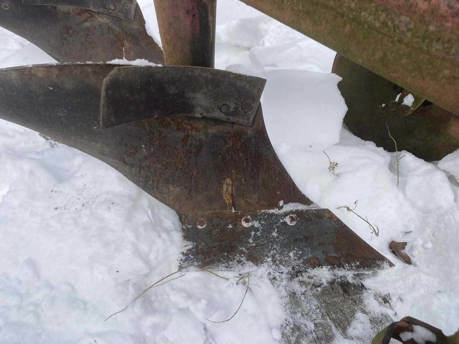 Pług unia grudziądź 3 skibowy