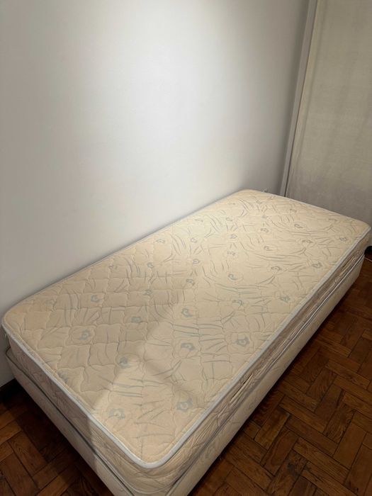 Cama Solteiro Confortável