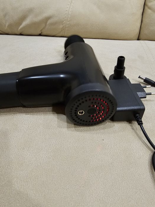 Продам перкусійний фасціальний масажер