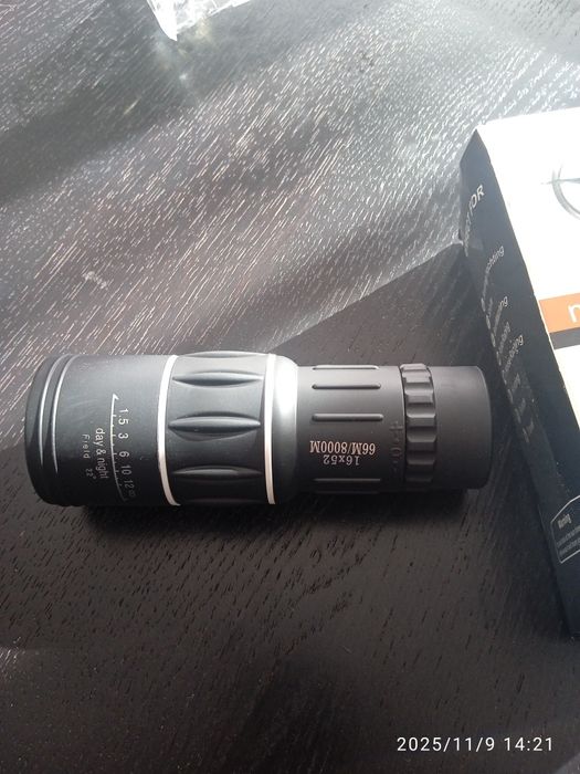 Monocular com boa capacidade de alcance