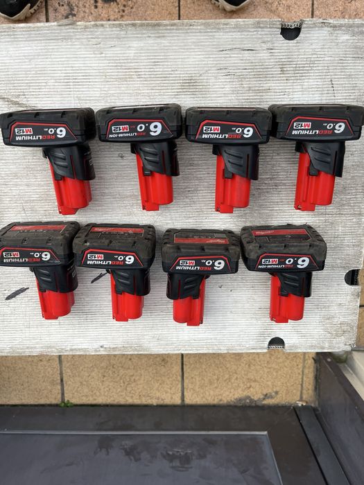 Baterie milwaukee 6.0 Ah m12 oryginalne , nie ladują się