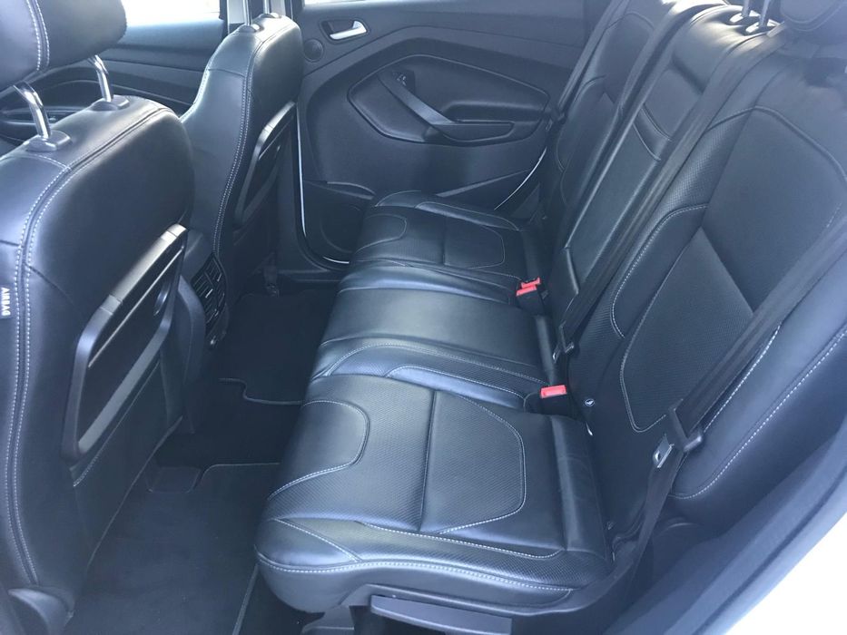 Ford Kuga 4x4 ST-line