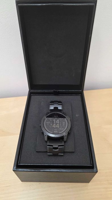 Garmin Fenix 51 mm Sapphire Solar – pełny zestaw, stan bardzo dobry