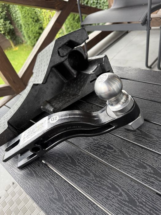 Фаркоп Mercedes ML GL A1663150103