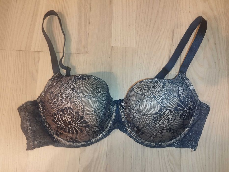 Biustonosz usztywniany Essensials by Tchibo 85C jak nowy