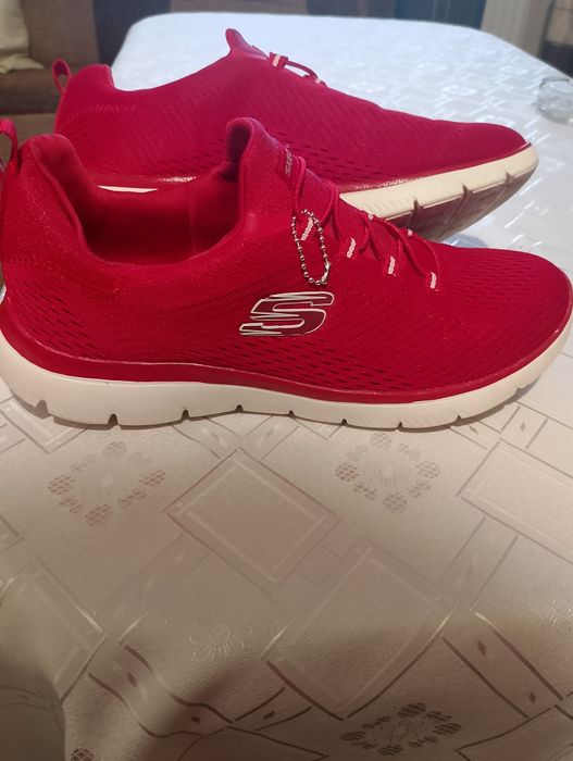 Buty sportowe czerwone Skechers rozmiar wkładki 26
