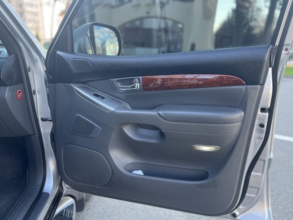 Toyota Land Cruiser Prado 120 2007