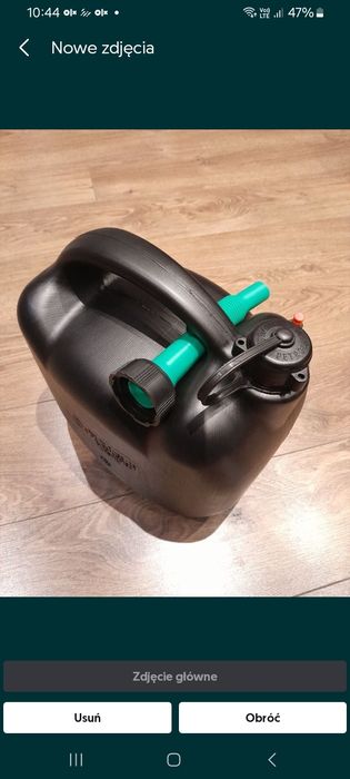 Nowe karnistry , banki 10 litrów 
Nowe . Odbiór osobisty lub wysyłka o