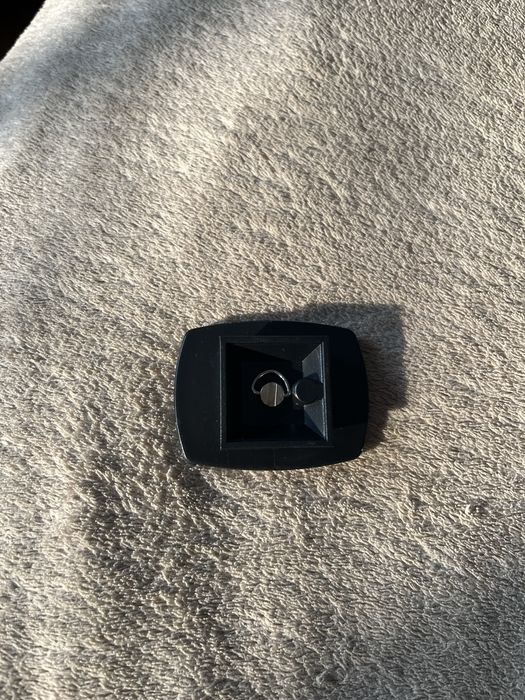 Швидкозʼєм на штатив 35*35 мм