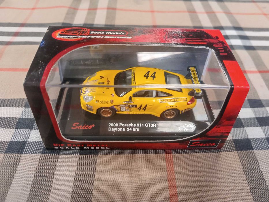 3x 1/72 Porsche 911 GT3 - Saico