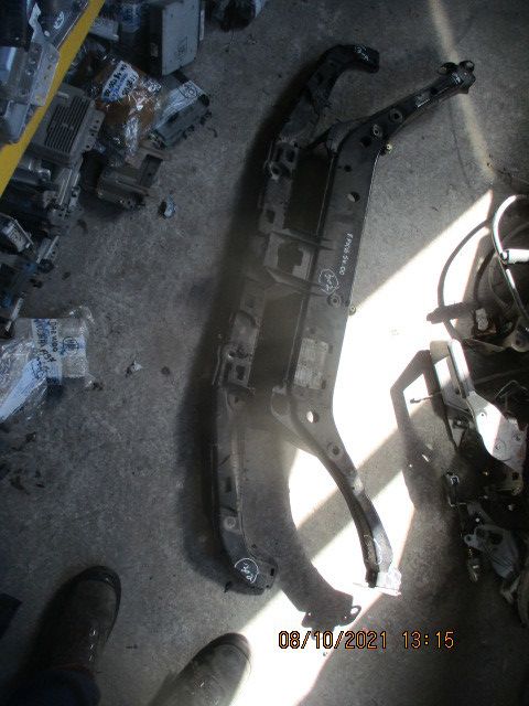 Frente em fibra ou chapa FORD Focus I Sedan (DFW)