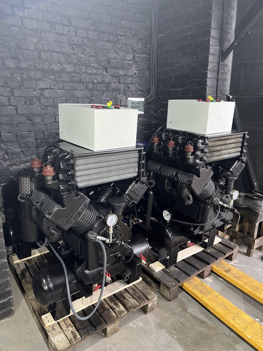 Компрессор поршневой ПКС-3,5(3.5 м3/мин 7 атм)