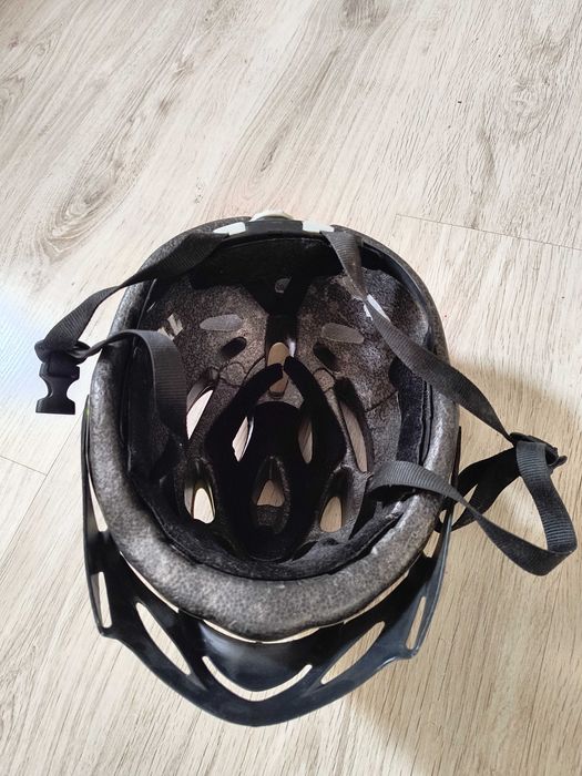 Kask rowerowy Axer