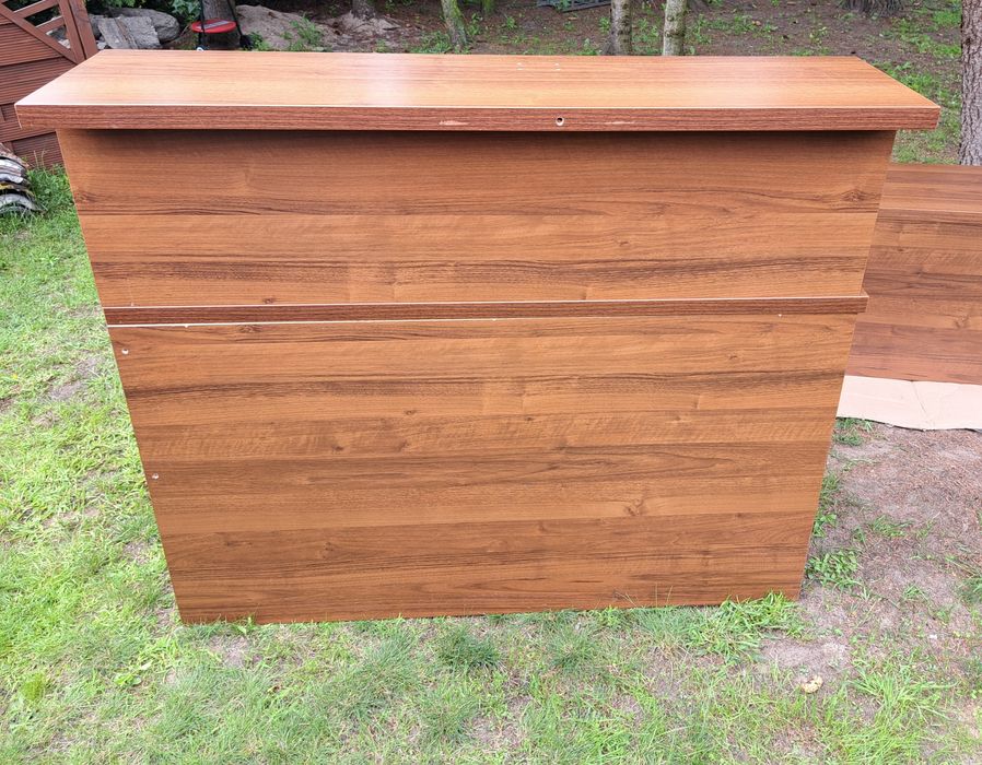 Narożne biurko z nadstawką, ladą, biurko - recepcja