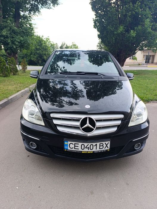 Мерседес бенц В клас автомат