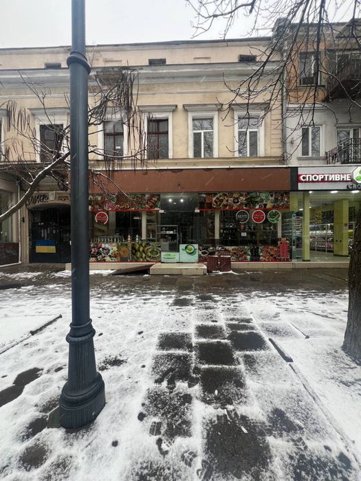 Аренда кафе Фасад 10 метров Екатерининская 62