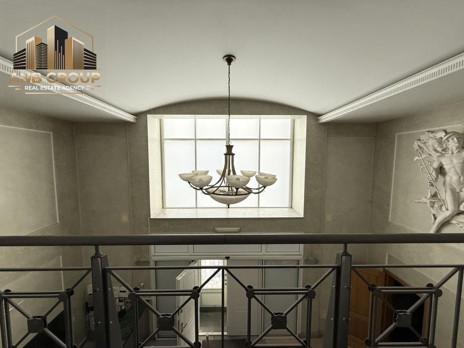 Без% Аренда целого здания на Печерске 1860м2, ул.Тютюнныка