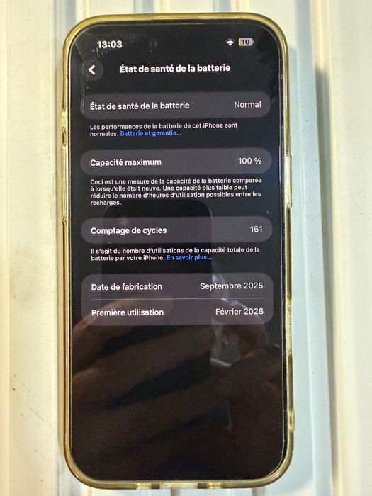 Iphone 17 Air branco .