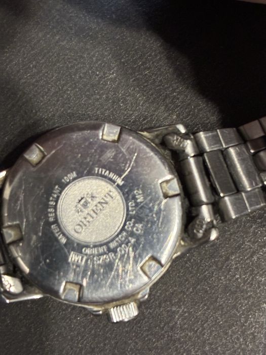 Оригинальные женские кварцевые часы Orient Titanium 100m