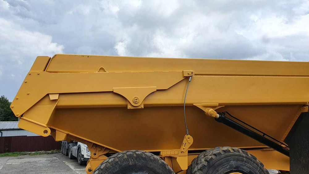 Nowa klapa burta skrzyni do wozidła volvo bell terex komatsu