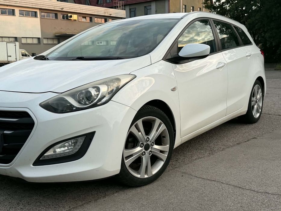 Hyundai I30 Hyundai i30 1.4 ben/gaz 2015r.
