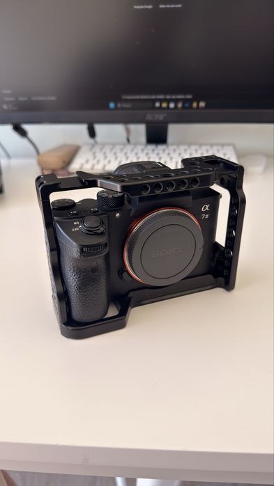 Sony A7iii como nova
