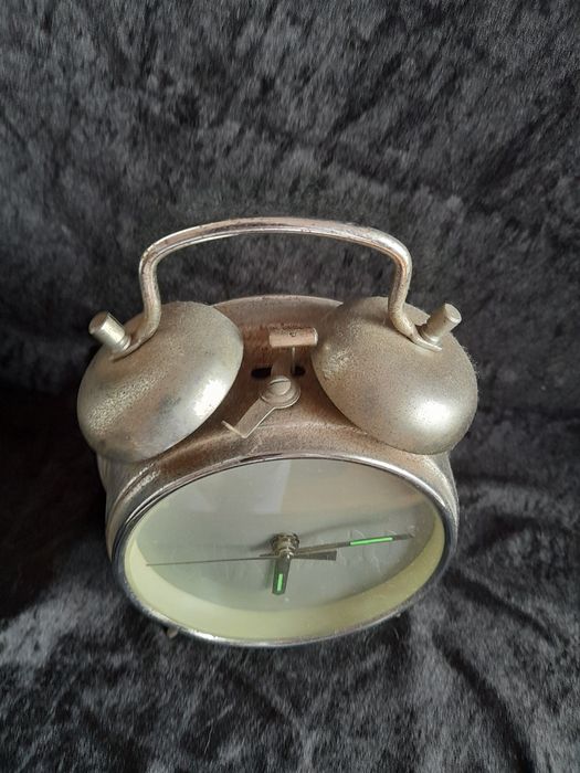 Relógio de cabeceira