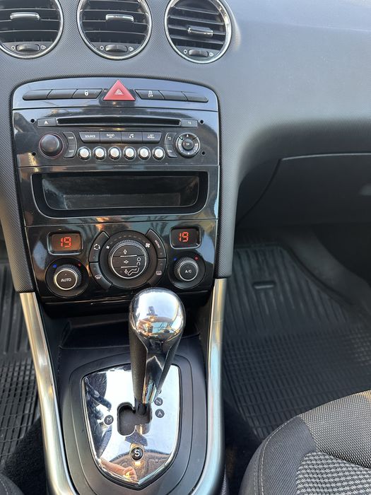 Peugeot 308 2013 VIN VF34H9HD8DS120150 фото оголошення 16 з 23