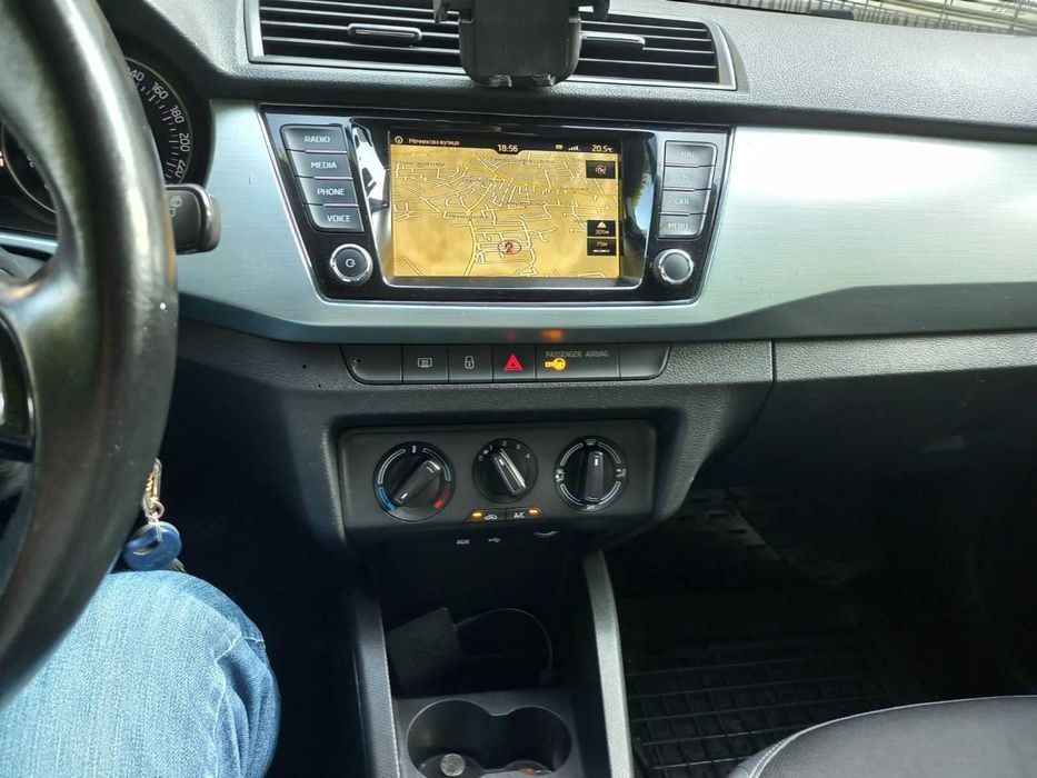 Skoda Fabia III универсал (NJ5)