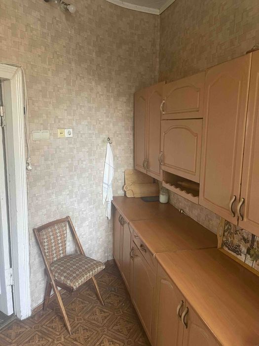 В продаже 2 комнаты + гараж. Ул. Фабричная.