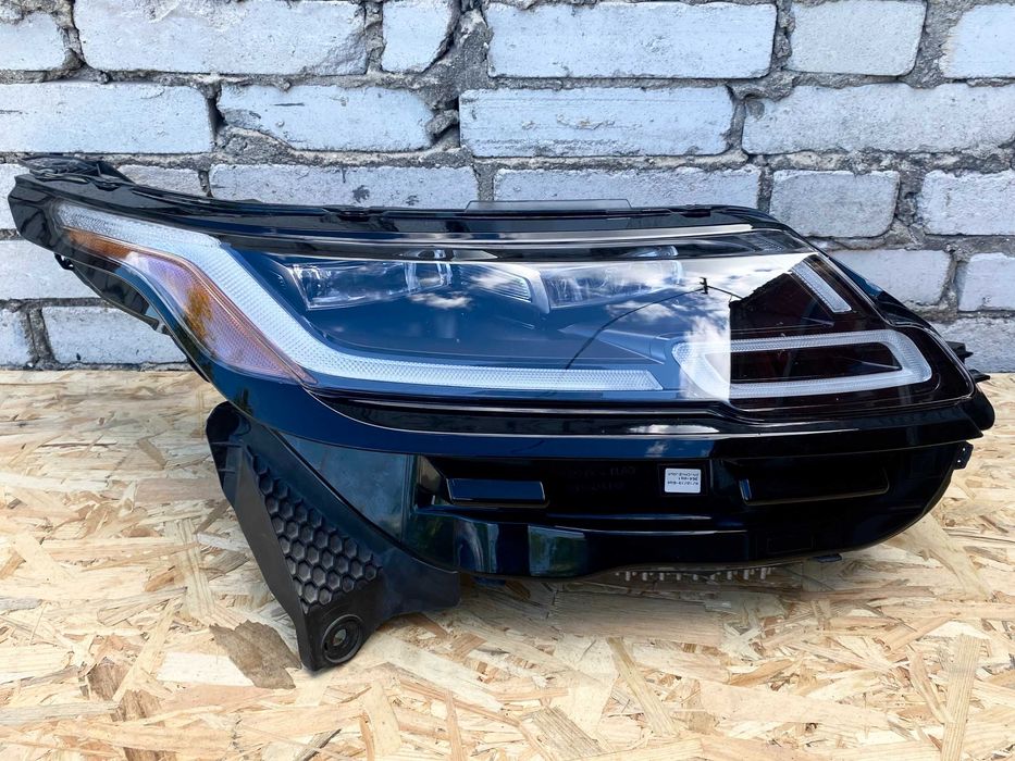 Фари VELAR 560L права L8A2-13W029-FA ліва L8A2-13W030-FA Оригінал США Розборка Велар