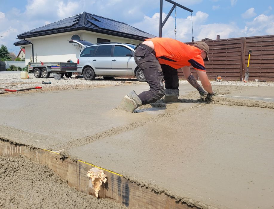 Wylewki betonowe, wylewki pod garaż, chudziaki, fundamenty.