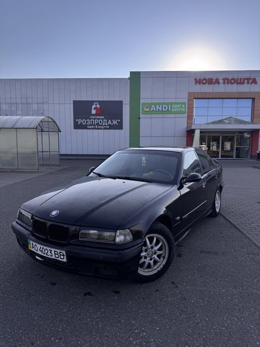 Продам  BMW E36