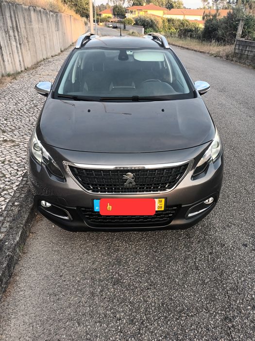 Peugeot 2008 — fotografia 2