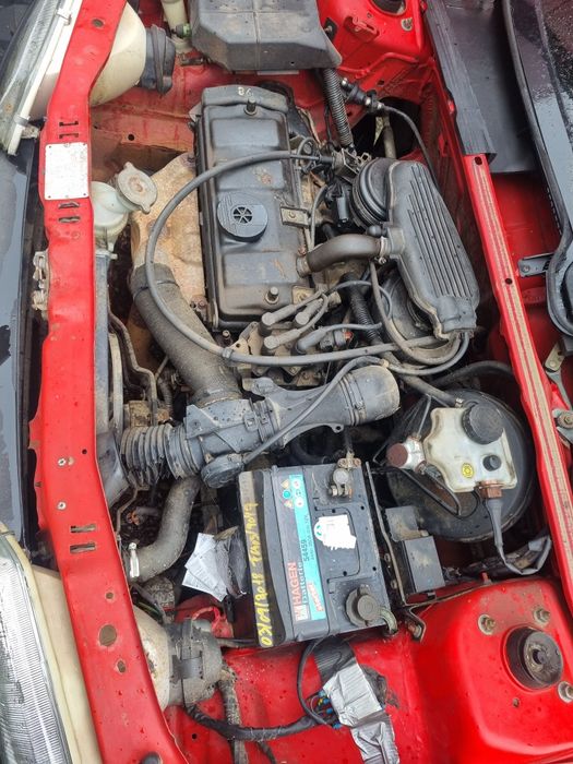 Peugeot 106 com 200mil