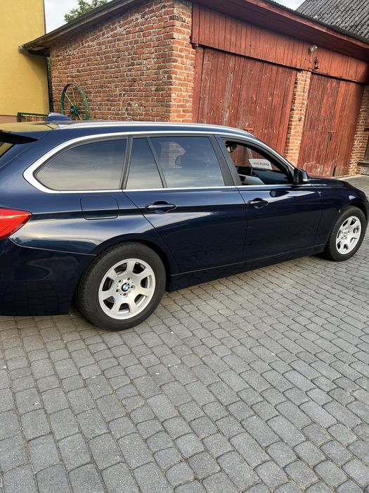 BMW 320d  zadbana 2013r