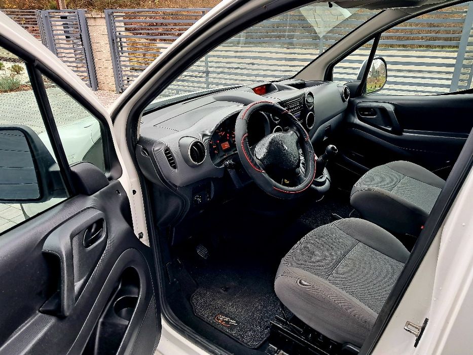 Peugeot partner 1.6hdi 2011rok Klima Zarejestrowany