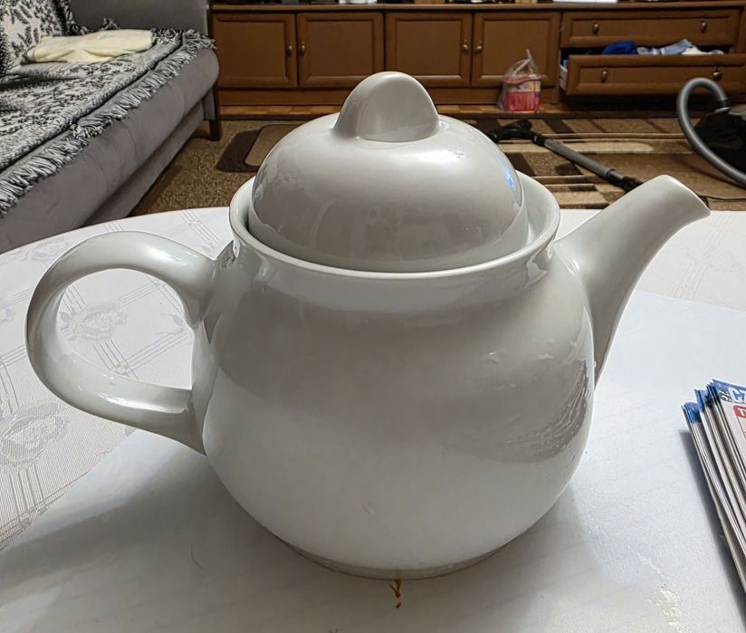Dzbanek imbryk porcelanowy do herbaty