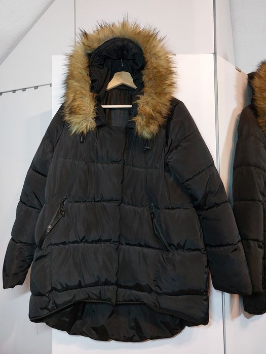 Czarna kurtka puchowa 40/L czarna kurtka zimowa 40 krótka kurtka puf