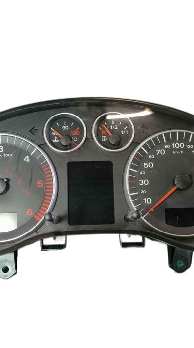 Quadrante / Painel de Instrumentos 8P0920930F - AUDI A3 Sportback