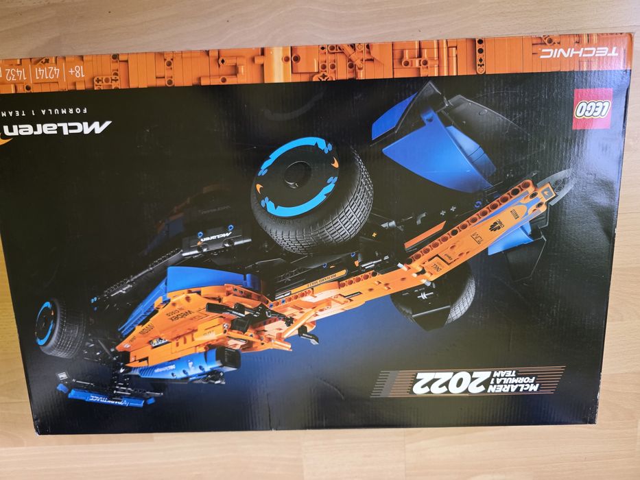 LEGO Technic 42141 McLaren Formula 1 Race Car