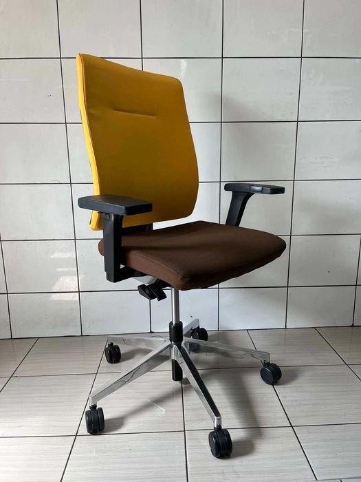 PROMO Fotel biurowy obrotowy Profim Xenon 10STL P61PU DUŻA ILOŚĆ