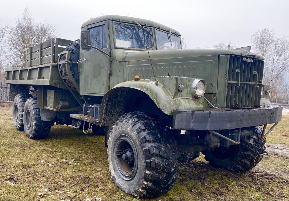 Краз 255 бортовий з хранения