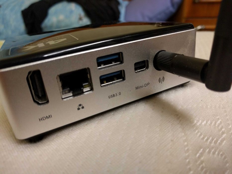 неттоп ZBOX-MI521NXS ( Intel Core i3-4030U )